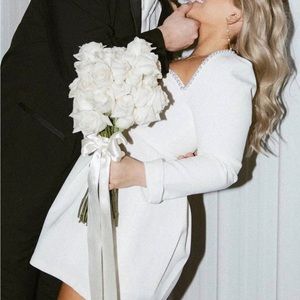 Odd Muse London - The Ultimate Muse Pearl Dress White